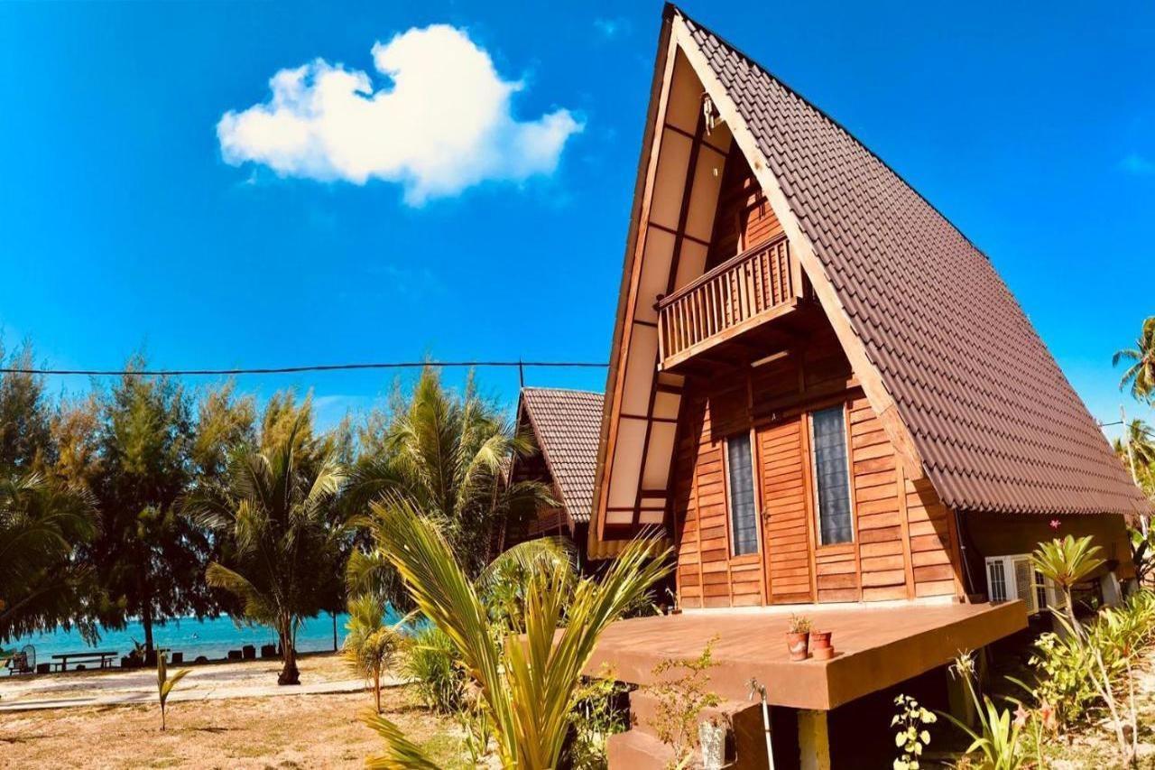 Bayu Lestari Island Resort Mersing Dış mekan fotoğraf