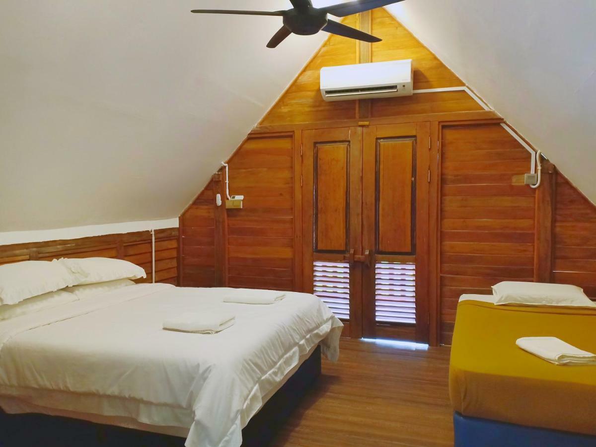 Bayu Lestari Island Resort Mersing Dış mekan fotoğraf
